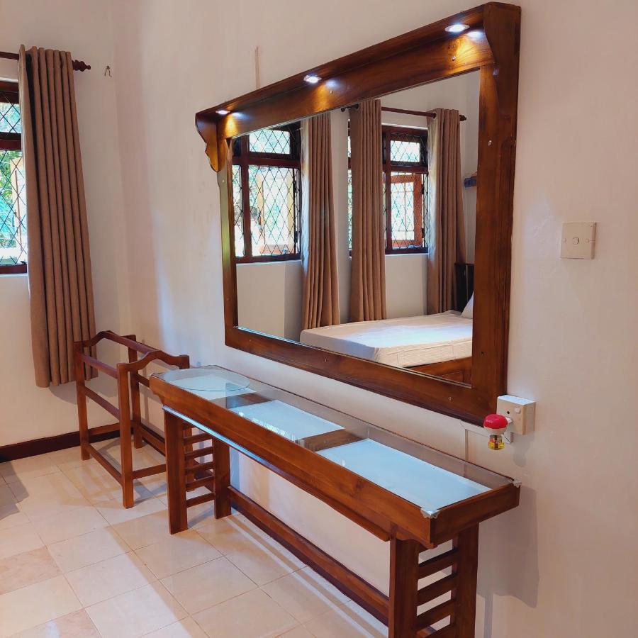 Golden Villa Kandy - "Free Pickup From Kandy " Exterior foto